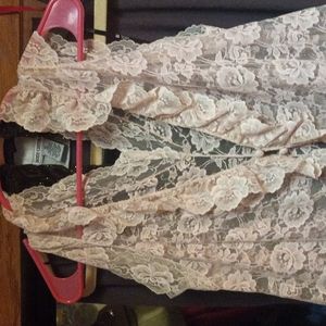 Glydons cream colored lace cover-up